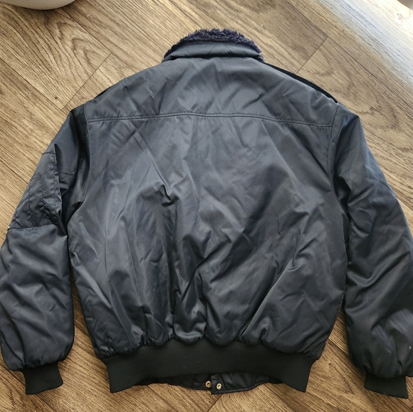 U.S. Blues by Cortina Navy Blue Nylon Bomber Jacket With Sherpa Collar - Picture 8 of 10